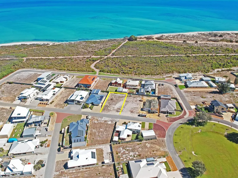 Ocean glimpses from this 840m2 block in Lookout Bay.