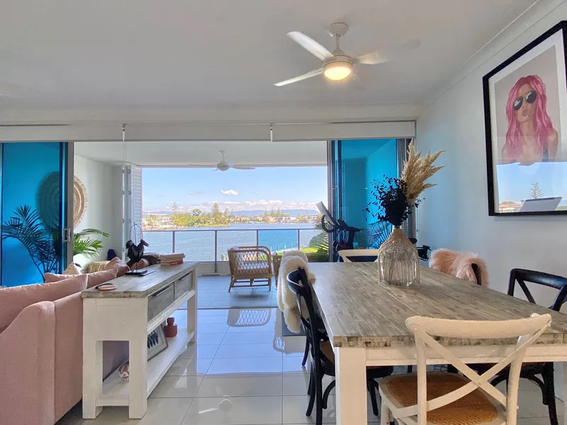 Private Waterfront Serenity in Sentosa Waters!