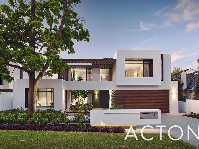 LUXURIOUS LIFESTYLE LIVING 