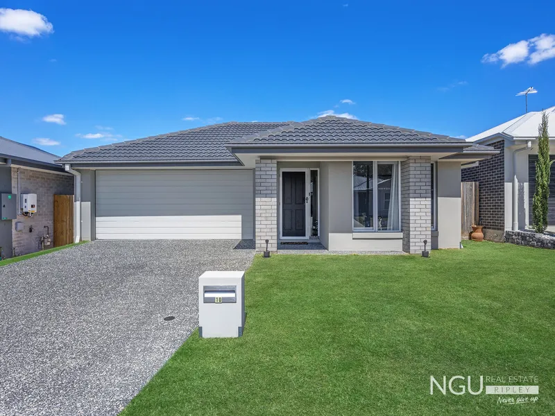 Near New 4 Bedroom Family Home with Ducted Air Conditioning.