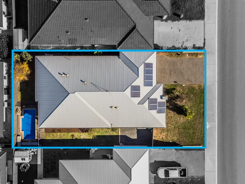 * Hunni I'm Home !! *