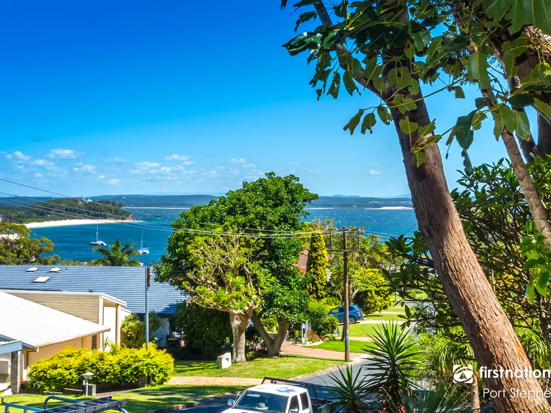 WATER VIEWS WITH UNRIVALLED POTENTIAL