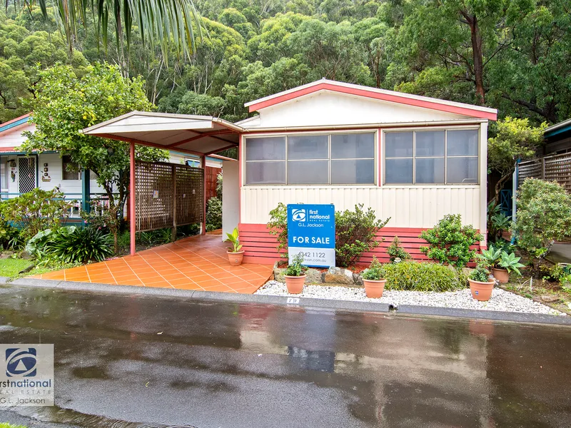 LIFESTYLE VILLAGE JUST 400m TO ETTALONG TOWN CENTRE