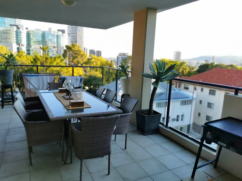 Large-Scale 3Beds with City&River&Mountain View Entertainers' Balcony: Available Now !