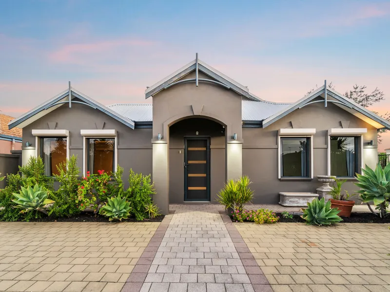 FABULOUS FAMILY HOME ''MAKE IT YOURS TODAY''