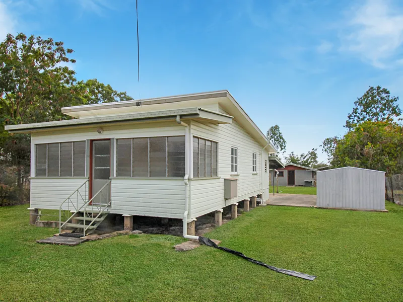 CUTE TIMBER COTTAGE IN QUIET LOCATION