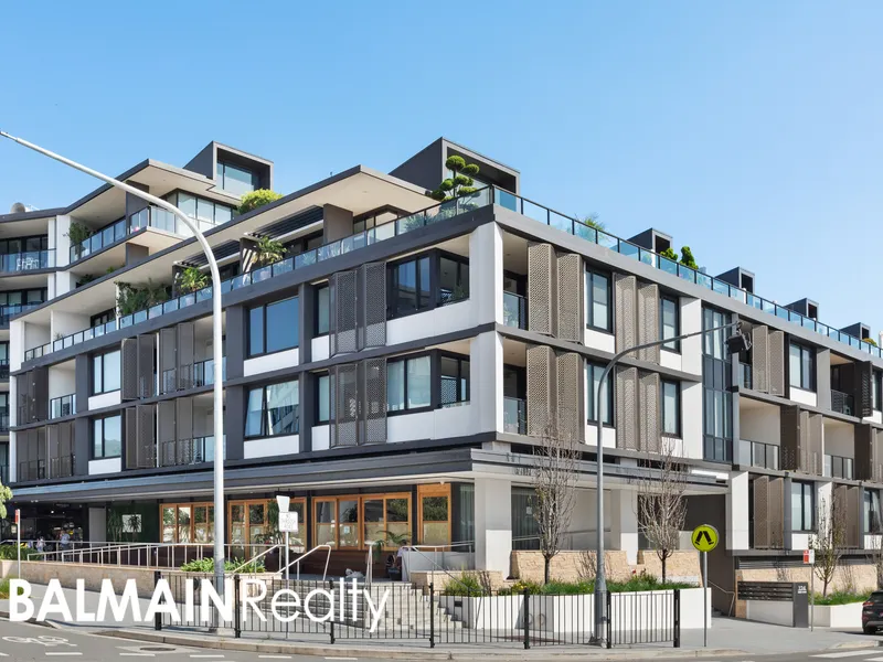 Furnished Modern One Bedroom Apartment in popular Union Balmain Complex