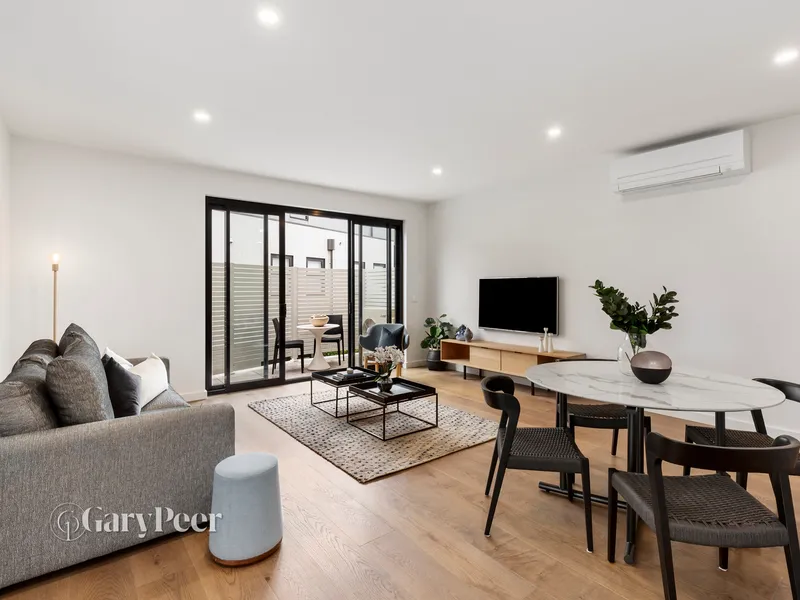 Stunning brand new Apartment in a prime location
