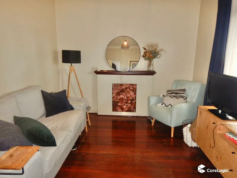 Available End of May! Furnished / Unfurnished Optional