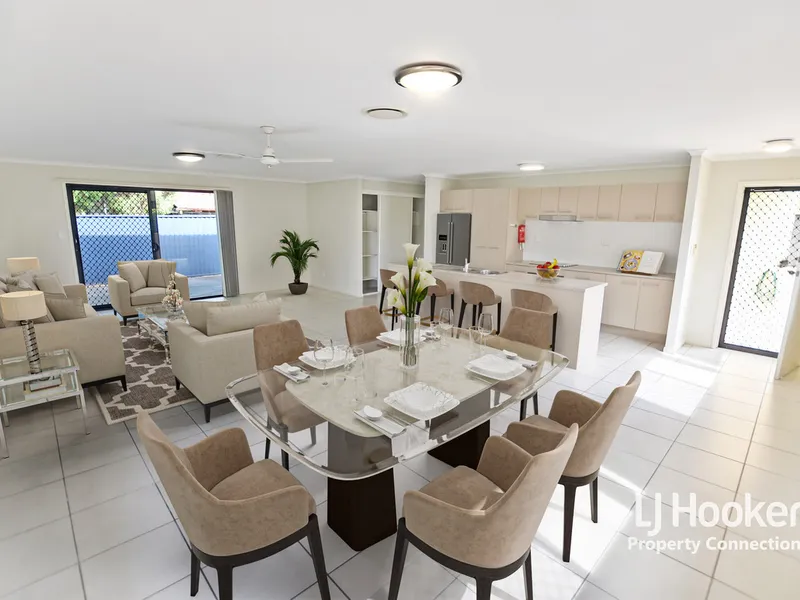 Spacious Villa In Central Location