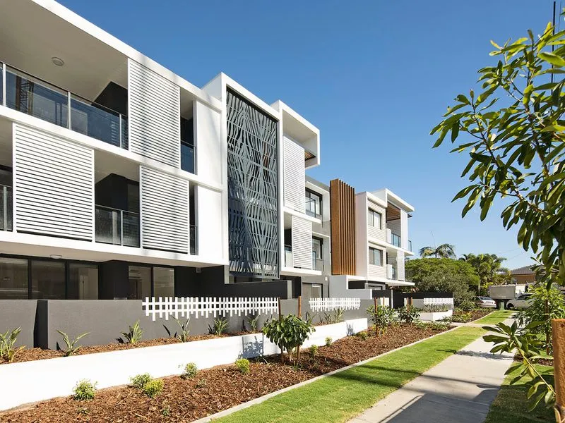 Enjoy the best Cannon Hill has to offer