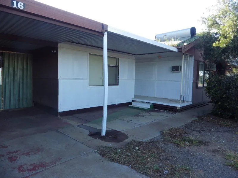 GOT THE TIME AND KNOW HOW.. ROLL UP YOUR SLEEVES HERE'S A FIXER UPPA !