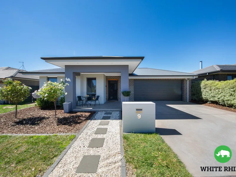 Beautiful Family Home in Googong