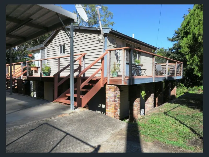 Somerset Owner Sells Hideaway