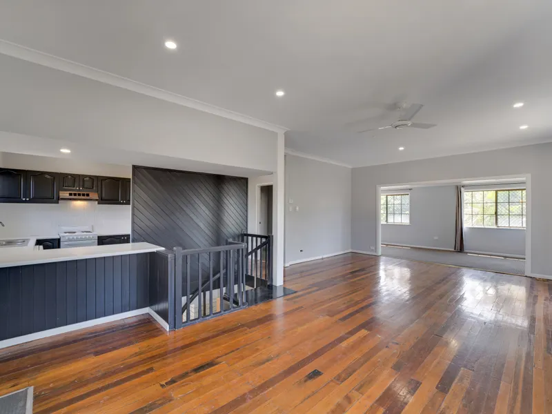 SPACIOUS HIGHSET HOME!