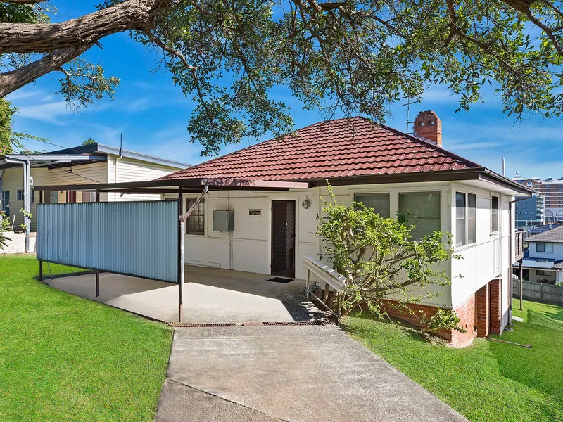 Rare Gem In The Heart Terrigal