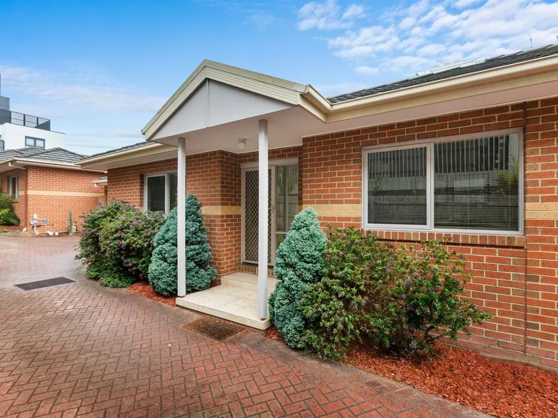 A private hideaway only seconds from Eastland