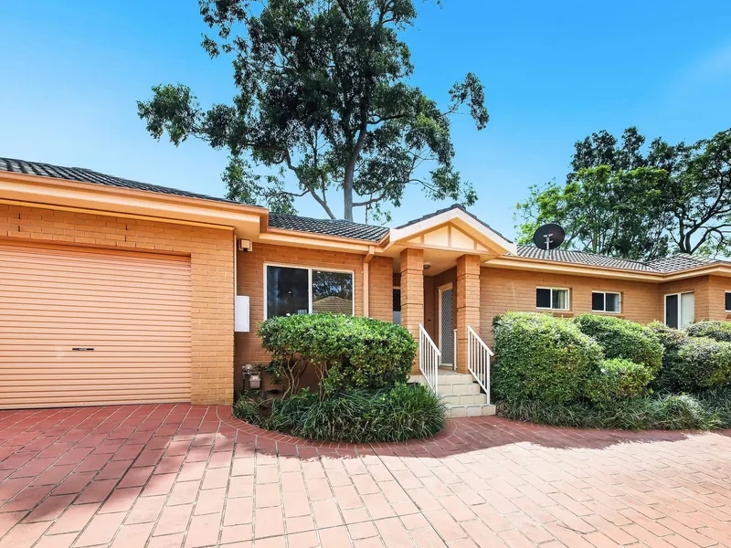 Impressive Bright Renovated Villa Home