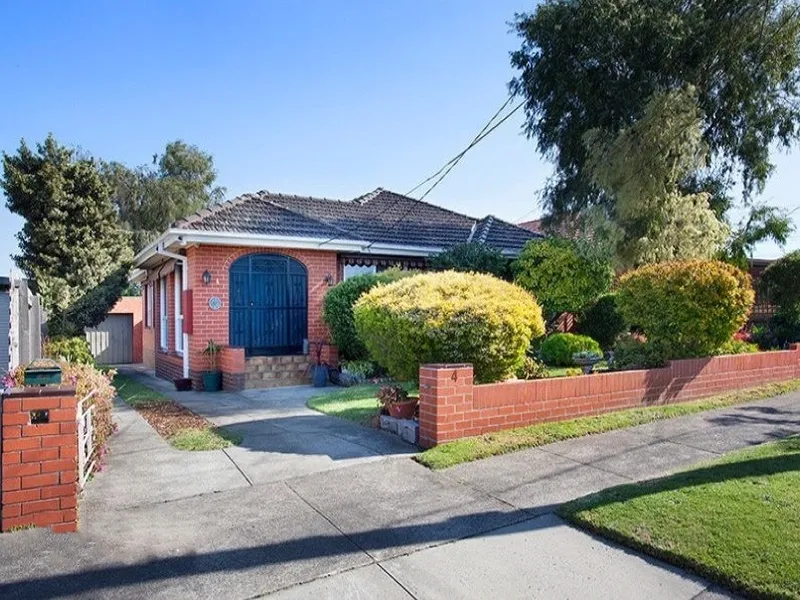 Right in the heart of Springvale