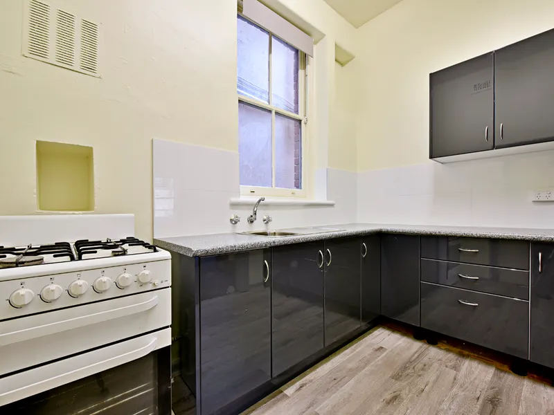 PLEASE REGISTER YOUR DETAILS BELOW, TO BE NOTIFIED OF UPCOMING INSPECTION TIMES