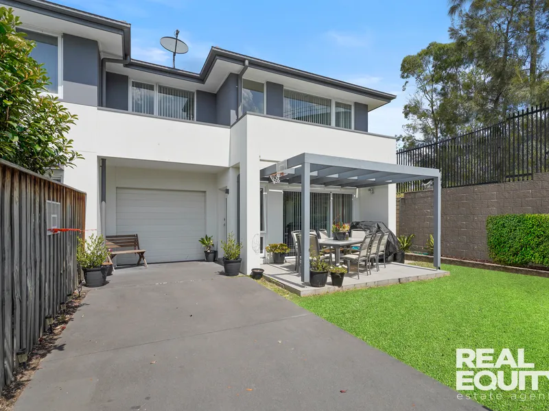 Cosmopolitan Living In Brighton Lakes