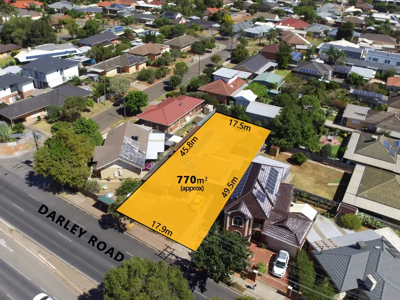 Developer's Dream on Paradise! Council Approved 4 x Townhouse Development Site