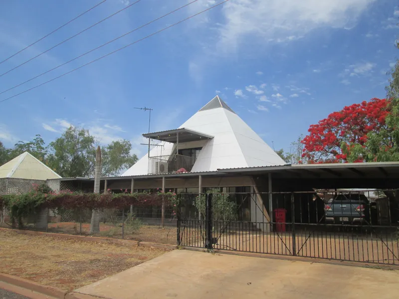 ONE OF THE MOST UNIQUE PROPERTIES IN TENNANT CREEK
