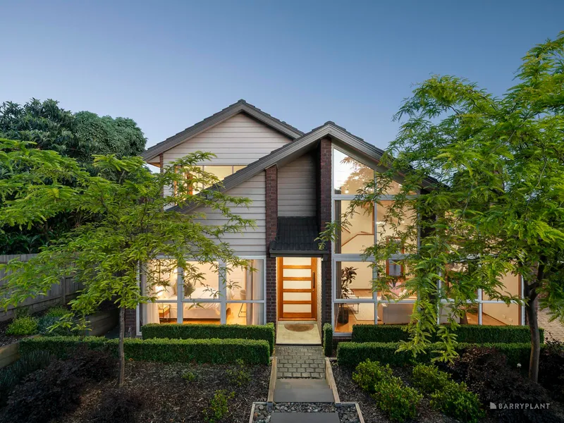 An Intricate, Modern and Detailed Family Sanctuary