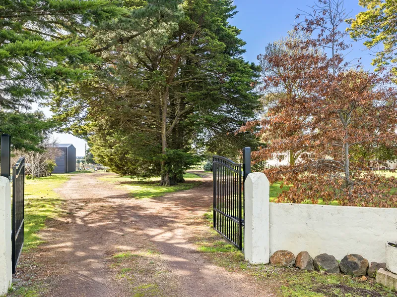 Country Living at Poplar Park Estate