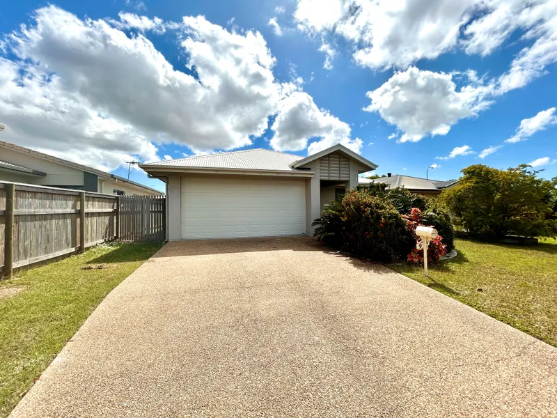 4 BEDROOMS AND 2 BATHROOMS IS READY TO BE CALLED YOURS!