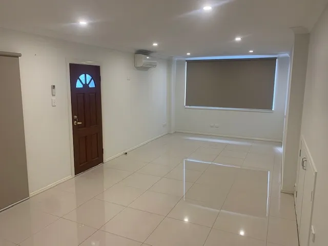 1 Bedroom - Air conditoned throughout 