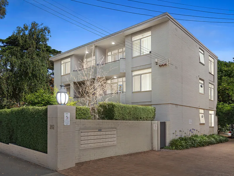 Fresh, tasteful & private.