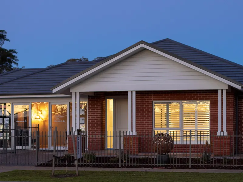 Beautiful Bonython 229 In Maplewood