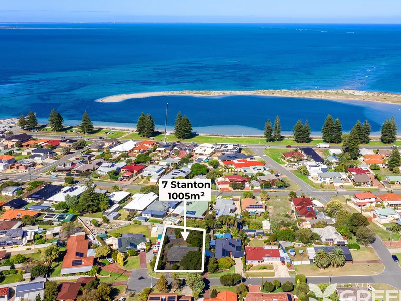 TUCKED AWAY IN SAFETY BAY