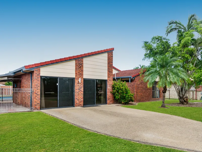 Amazing investment opportunity. Leased Till June 2022 for $415pw for only Mid $300,000's