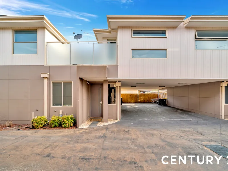 Central Noble Park Townhouse living at its best!