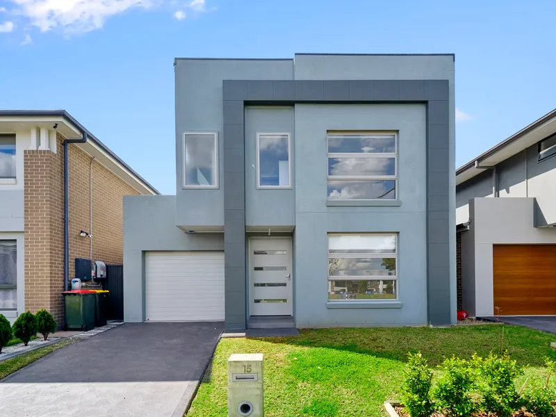 Live in a Pocket of Near New Houses in Booming Suburb