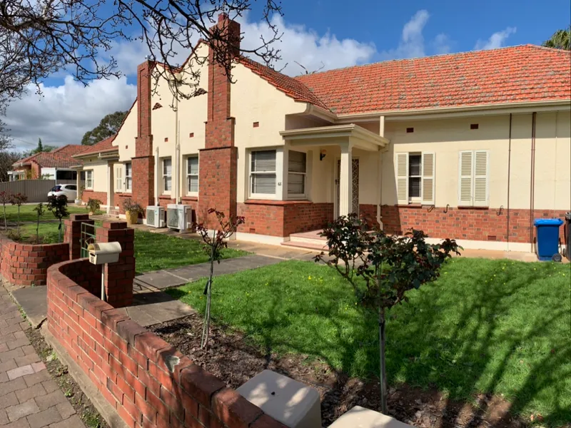 Newly renovated, stunning Art Deco home, walking distance to King William Road