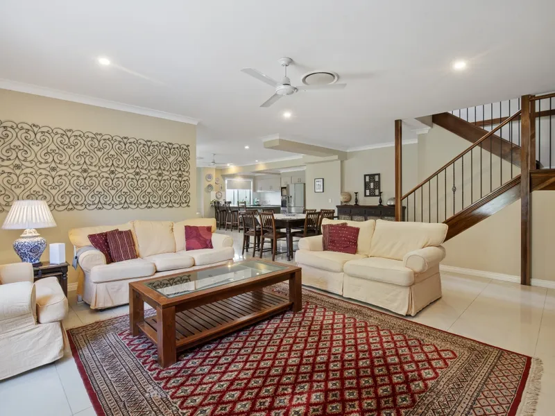 Large family home on the golf course