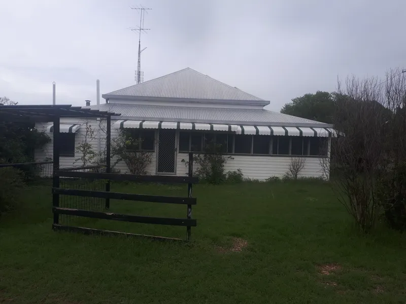 Great Bones and Style - Double Allotment                 $185,000