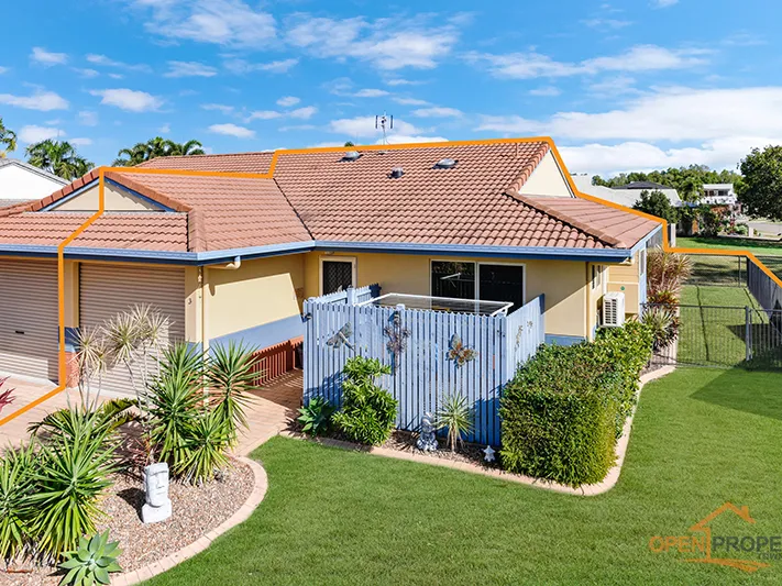 Immaculate Unit 3 - With Solar!