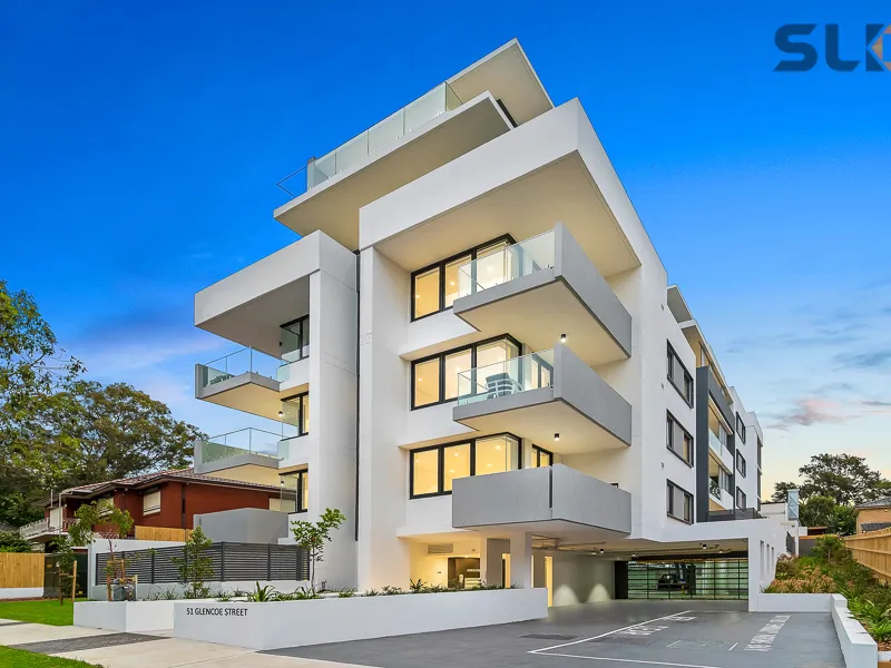 Ready To Move In Modern Apartment North Facing