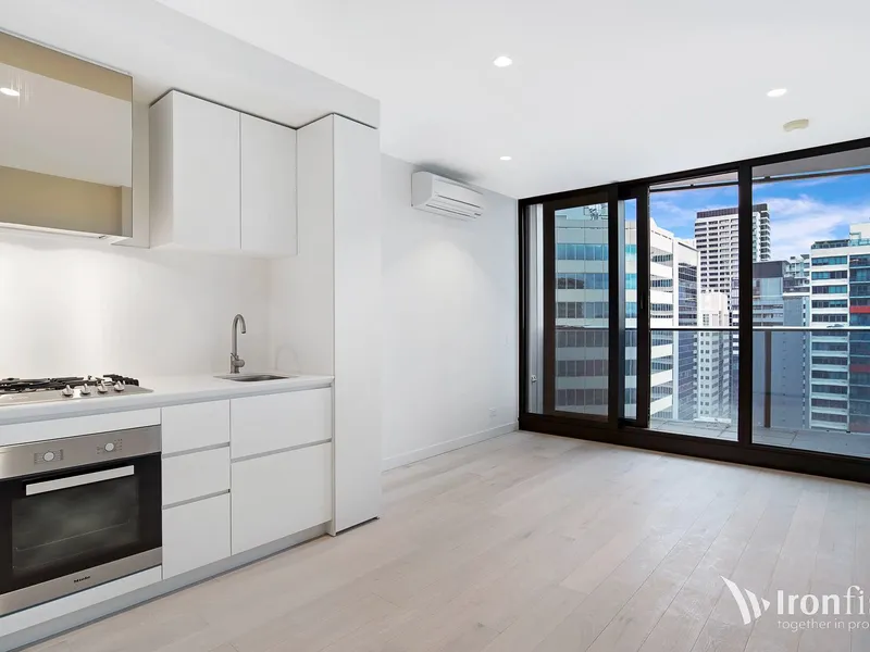 SPACIOUS ONE BEDROOM APARTMENT IN GREAT LOCATION