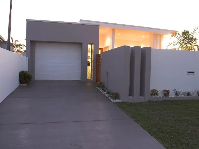 Executive Home in Peaceful location