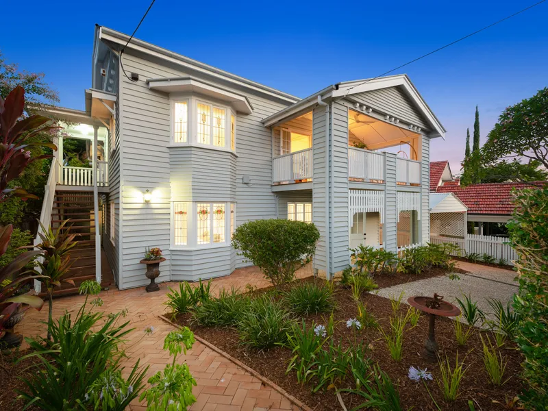 Family excellence in a privileged address