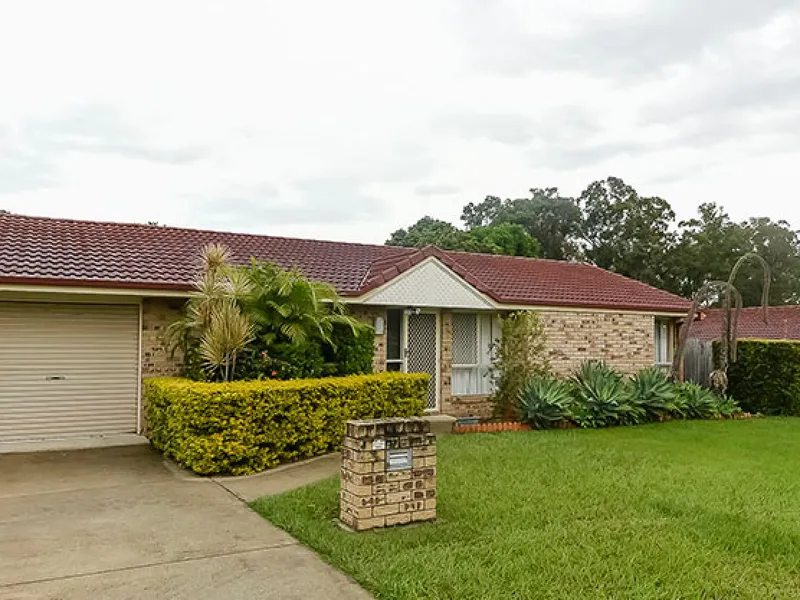 Family Friendly Home in LoganLea