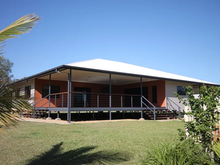 MAGNIFICENT MASTERPIECE ON 16 ACRES CLOSE TO TOWN