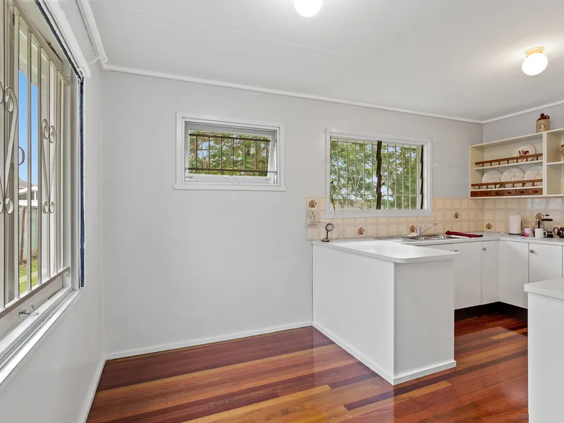 3 bedroom Nice & Solid construction home