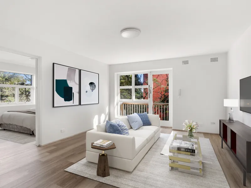 STYLISHLY RENOVATED APARTMENT IN BELLEVUE HILL