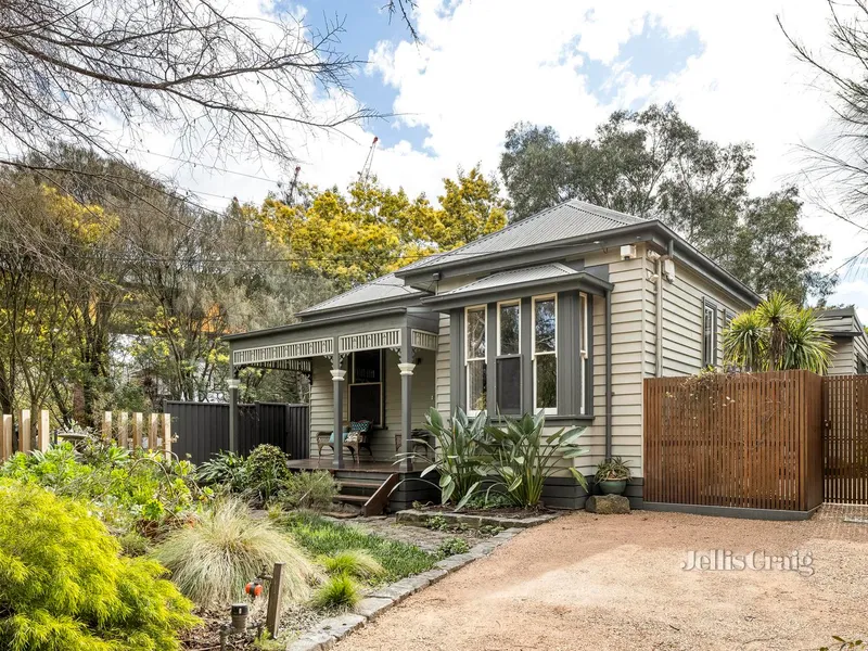 A country-like escape set right on the city-fringe
